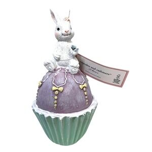 Cupcakes and Cashmere Pastel EASTER Bunny Cupcake Table Decor Spring Pastels NWT